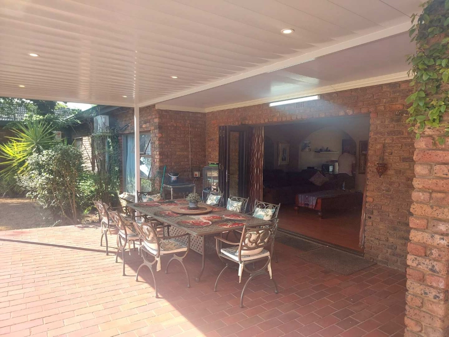 3 Bedroom Property for Sale in Doringkloof Gauteng