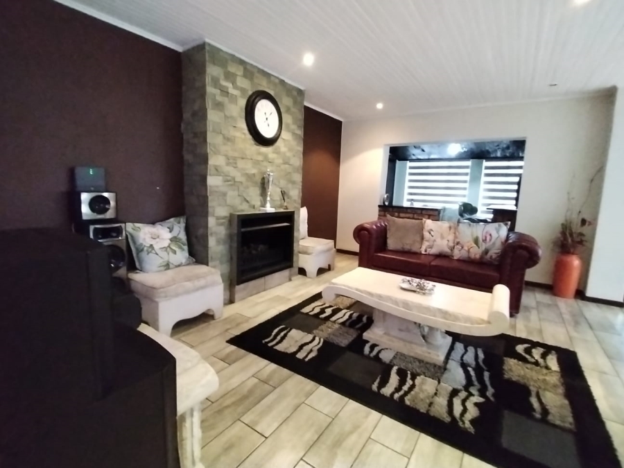 3 Bedroom Property for Sale in Springs Gauteng