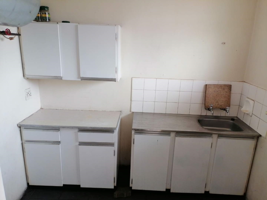 2 Bedroom Property for Sale in Kwaggasrand Gauteng