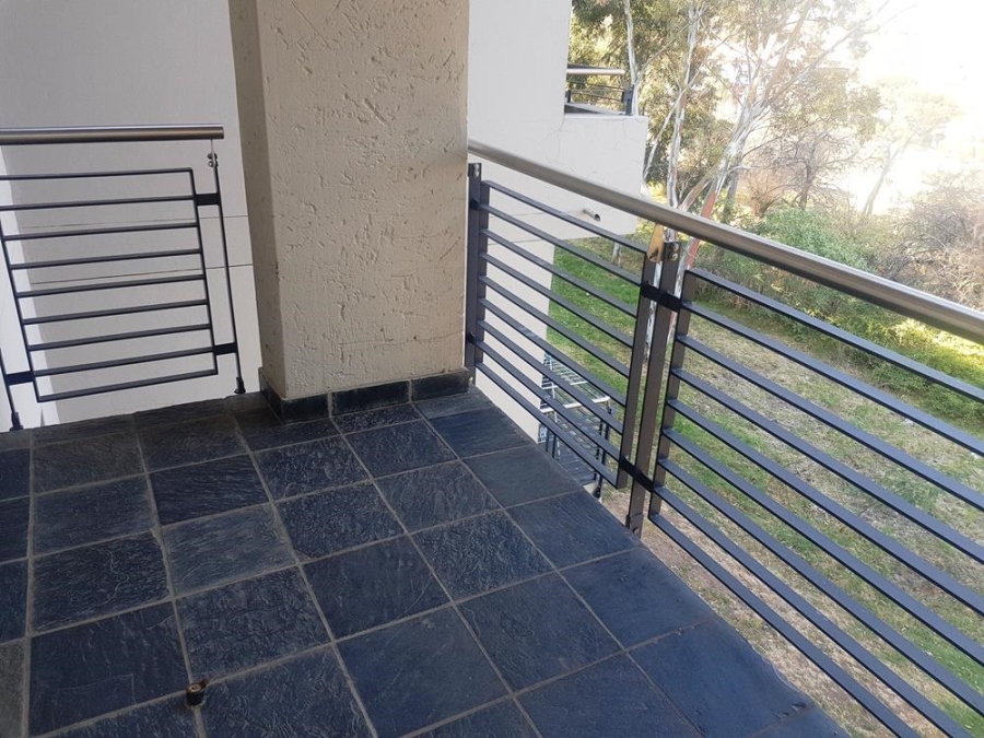 To Let 2 Bedroom Property for Rent in Jackal Creek Golf Estate Gauteng