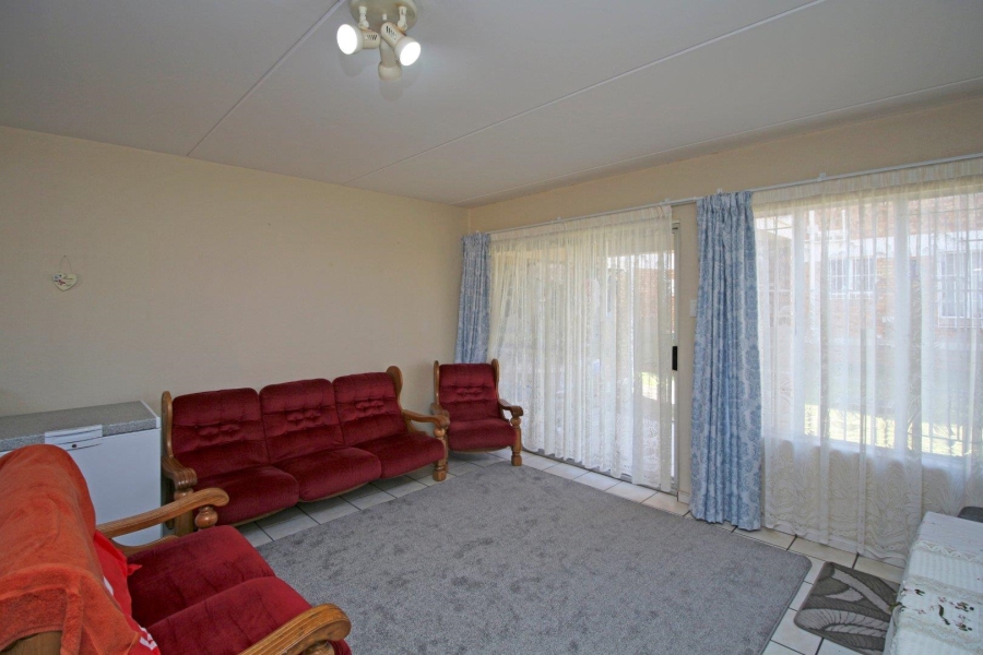 2 Bedroom Property for Sale in Strubensvallei Gauteng