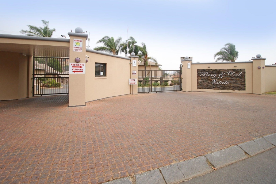 3 Bedroom Property for Sale in Chancliff Ridge Gauteng