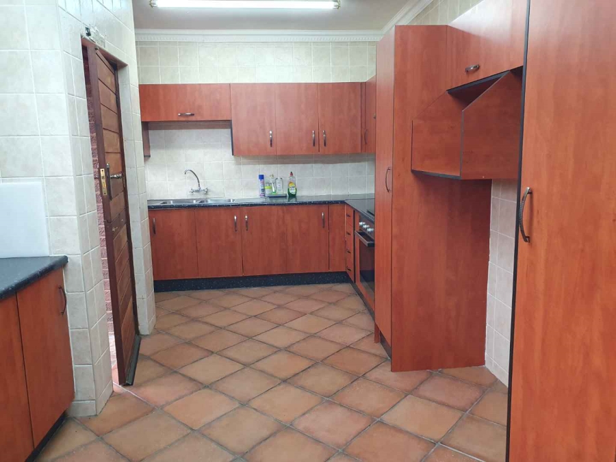 3 Bedroom Property for Sale in Ridgeway Gauteng