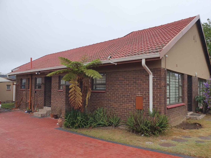 3 Bedroom Property for Sale in Ridgeway Gauteng