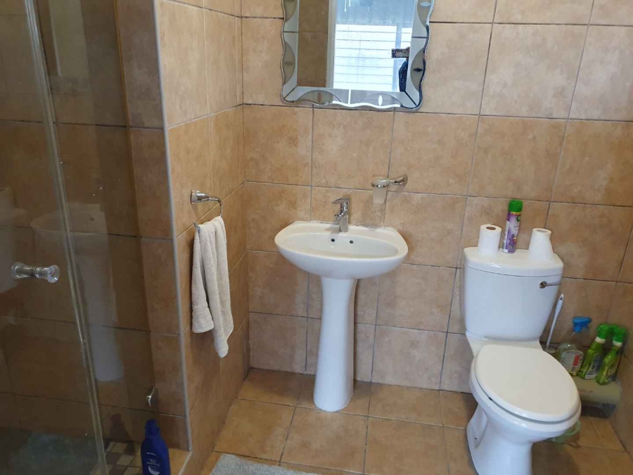 3 Bedroom Property for Sale in Ridgeway Gauteng