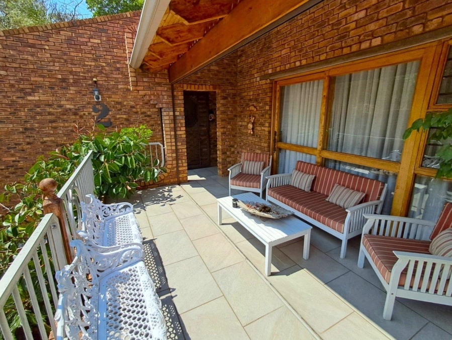 3 Bedroom Property for Sale in Mulbarton Gauteng