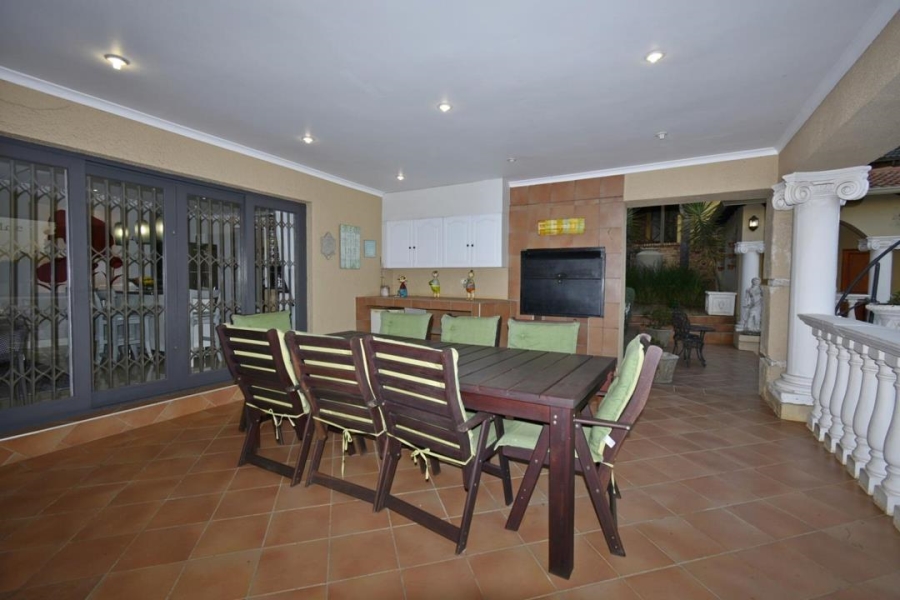 4 Bedroom Property for Sale in Bassonia Gauteng