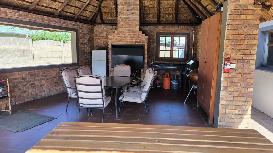 4 Bedroom Property for Sale in Randhart Gauteng