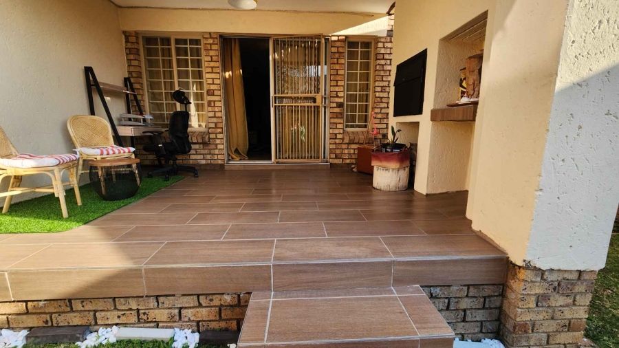 To Let 2 Bedroom Property for Rent in Celtisdal Gauteng