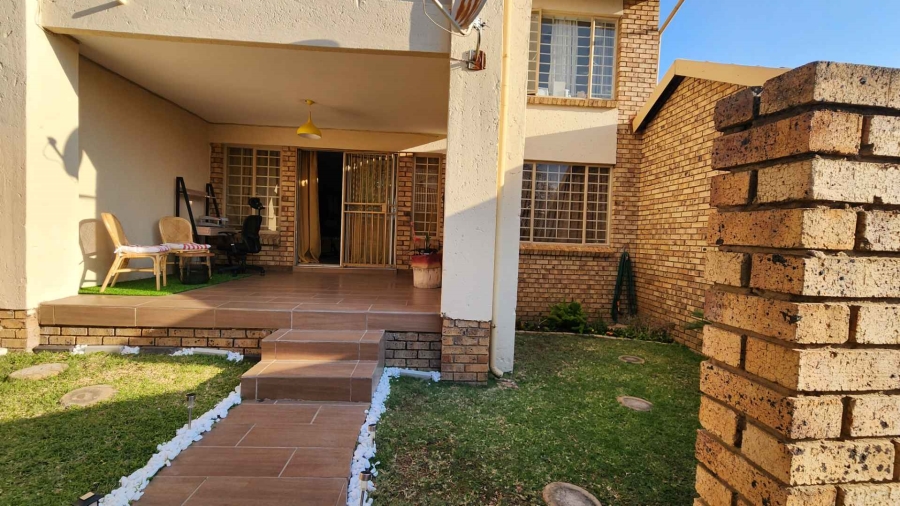 To Let 2 Bedroom Property for Rent in Celtisdal Gauteng