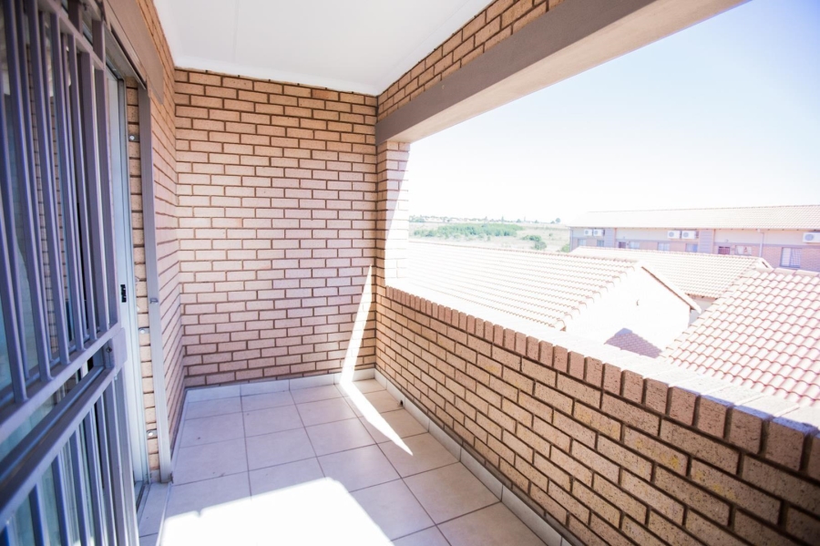 2 Bedroom Property for Sale in Mooikloof Ridge Gauteng