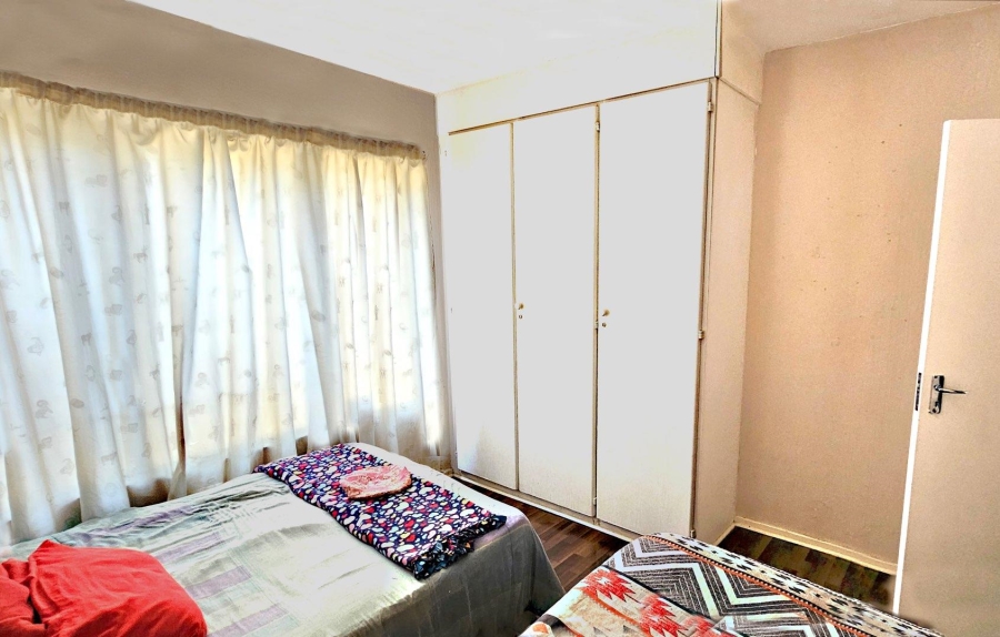 2 Bedroom Property for Sale in Radiokop Gauteng