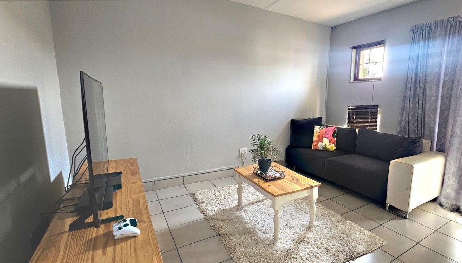 2 Bedroom Property for Sale in Radiokop Gauteng