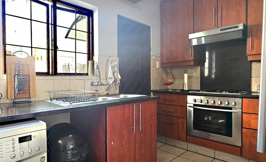 2 Bedroom Property for Sale in Radiokop Gauteng