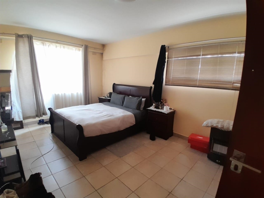 3 Bedroom Property for Sale in Waverley Gauteng