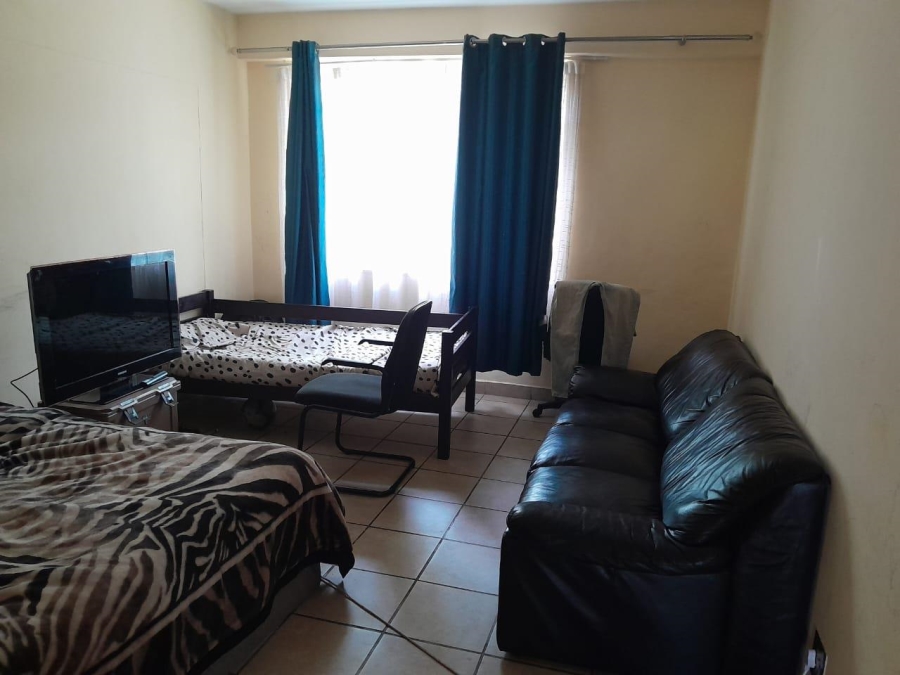 3 Bedroom Property for Sale in Waverley Gauteng