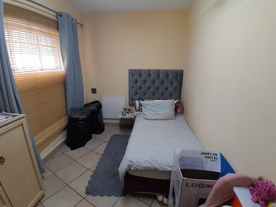 3 Bedroom Property for Sale in Waverley Gauteng