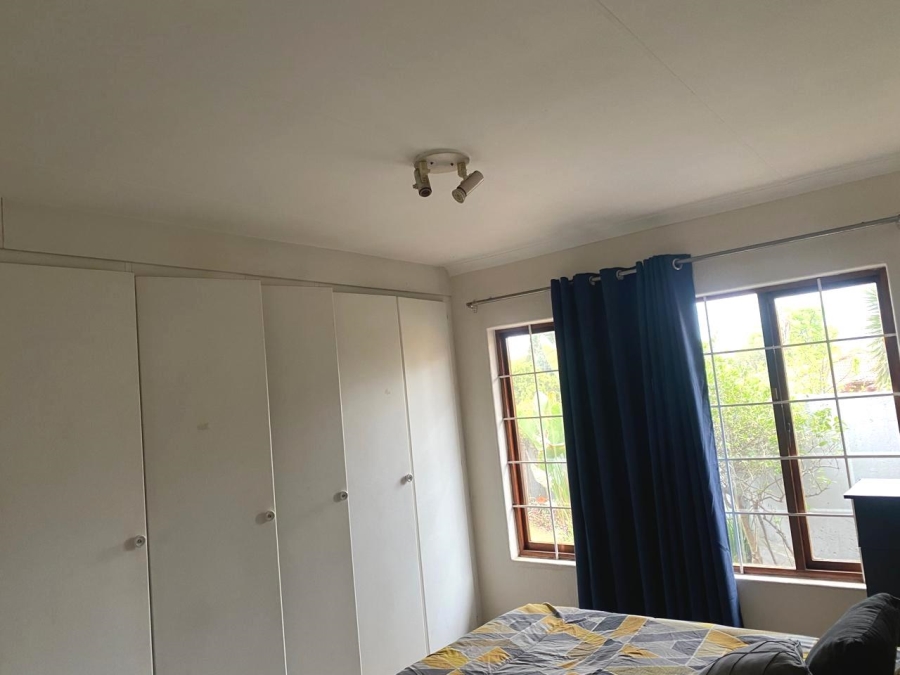 To Let 2 Bedroom Property for Rent in Corlett Gardens Gauteng