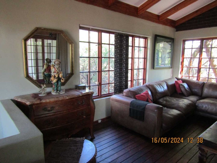 3 Bedroom Property for Sale in Vaaloewer Gauteng