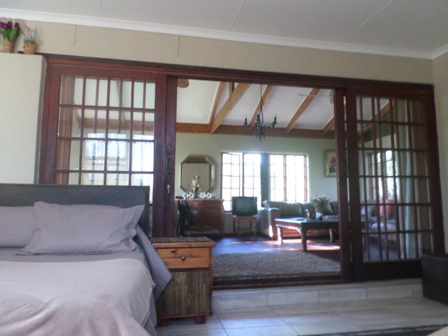 3 Bedroom Property for Sale in Vaaloewer Gauteng