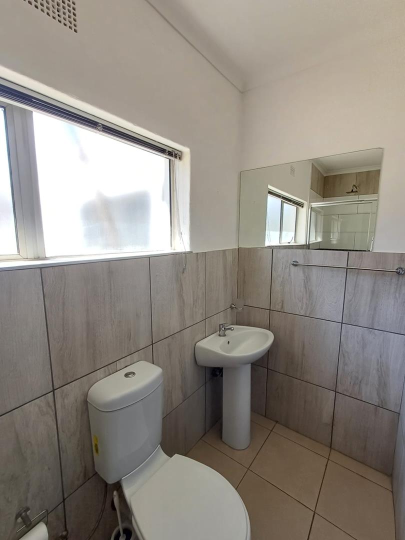 To Let 1 Bedroom Property for Rent in Kelland Gauteng