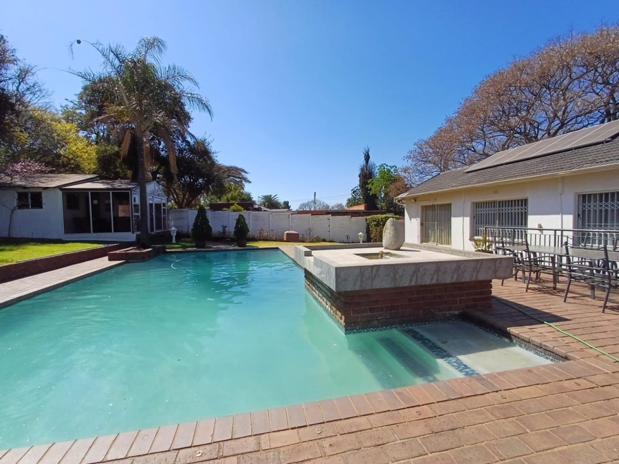 To Let 1 Bedroom Property for Rent in Kelland Gauteng