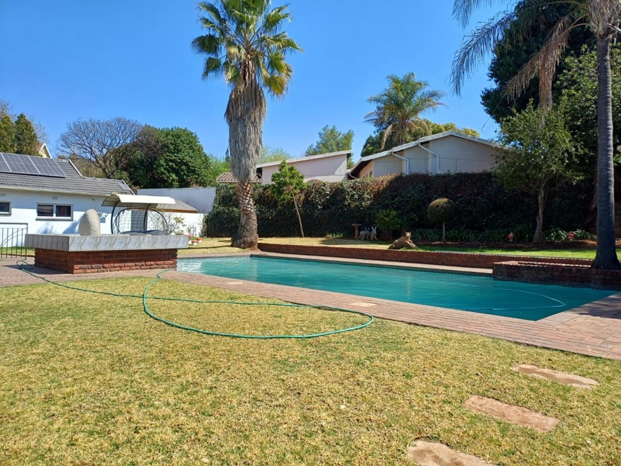 To Let 1 Bedroom Property for Rent in Kelland Gauteng