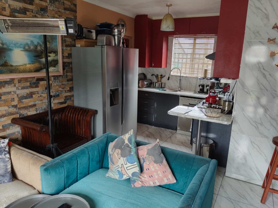 2 Bedroom Property for Sale in Northcliff Gauteng