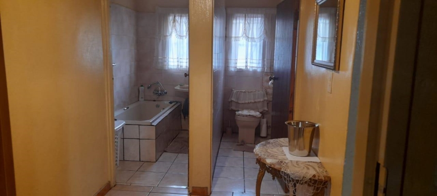 3 Bedroom Property for Sale in Mamelodi East Gauteng