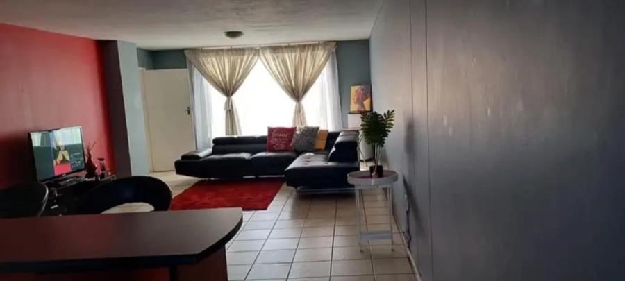 2 Bedroom Property for Sale in Wonderboom South Gauteng