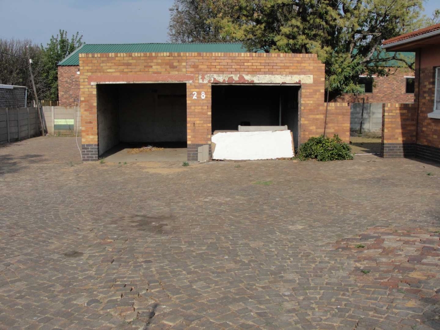 3 Bedroom Property for Sale in Lambton Gauteng