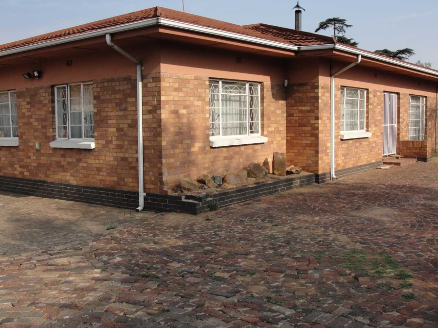 3 Bedroom Property for Sale in Lambton Gauteng