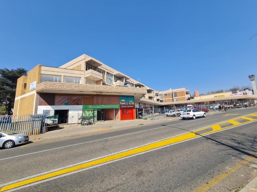 22 Bedroom Property for Sale in New Redruth Gauteng