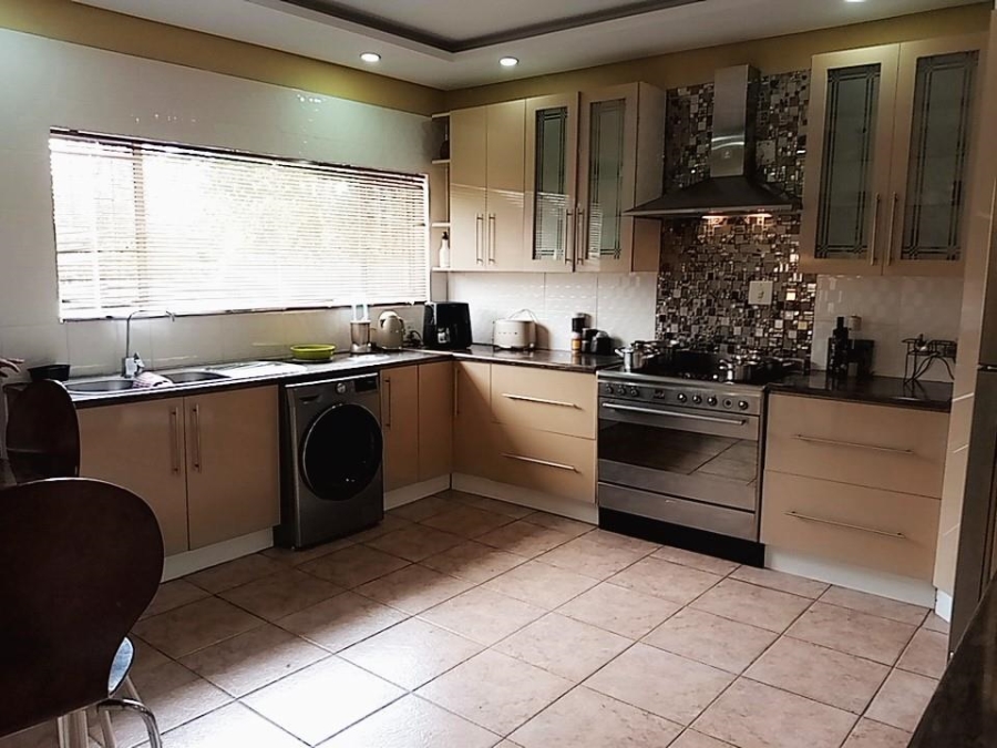 3 Bedroom Property for Sale in Suideroord Gauteng