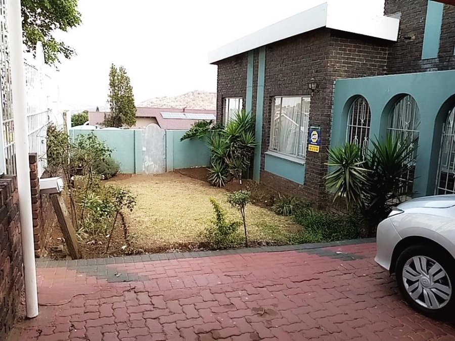 3 Bedroom Property for Sale in Suideroord Gauteng