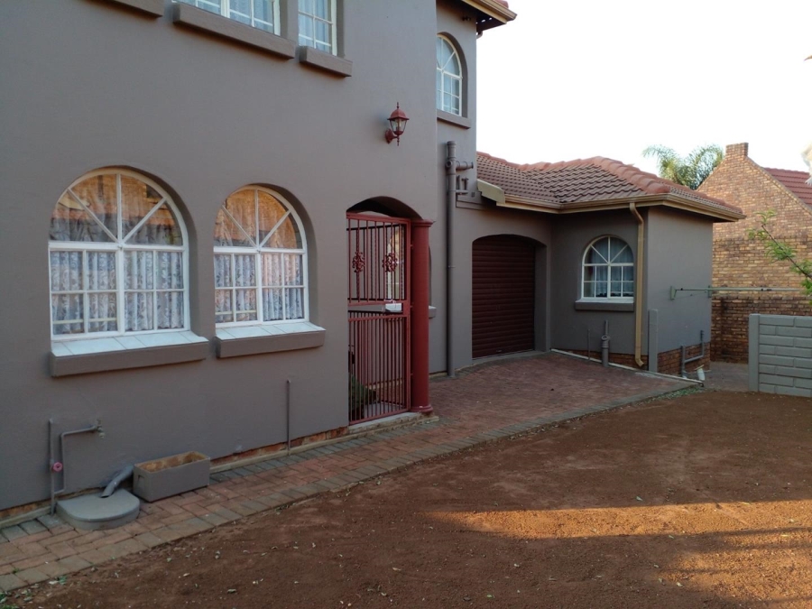 3 Bedroom Property for Sale in Pomona Gauteng