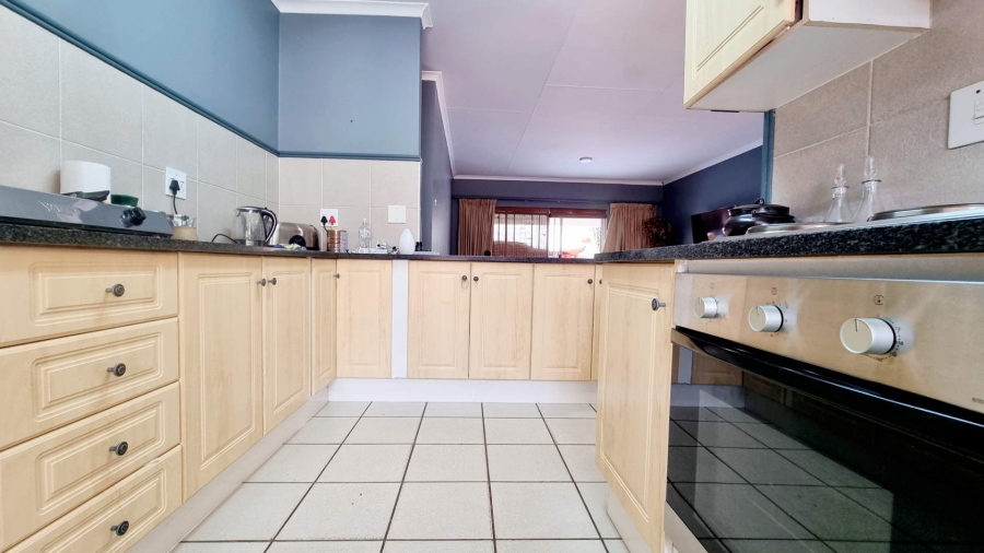 3 Bedroom Property for Sale in Equestria Gauteng