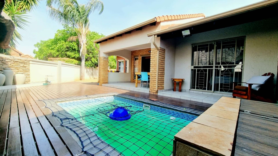 3 Bedroom Property for Sale in Equestria Gauteng