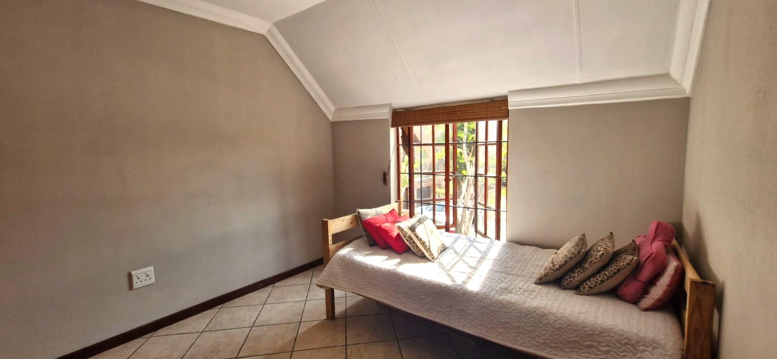 4 Bedroom Property for Sale in Die Wilgers Gauteng