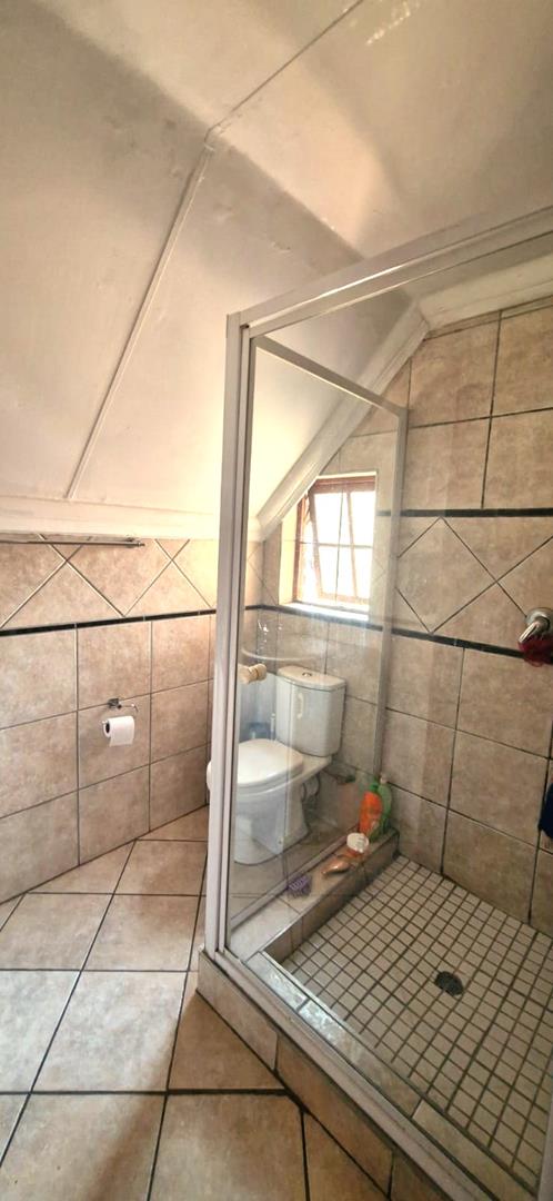 4 Bedroom Property for Sale in Die Wilgers Gauteng