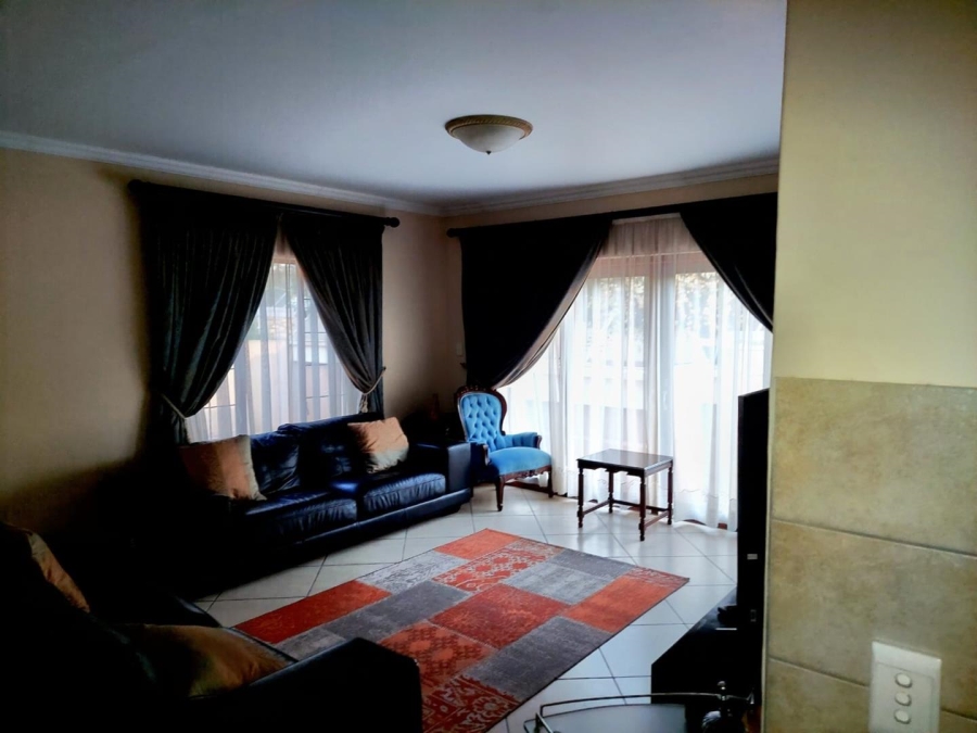 To Let 3 Bedroom Property for Rent in Olympus AH Gauteng