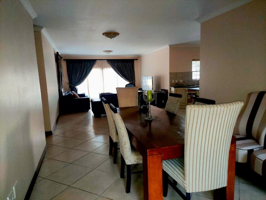 To Let 3 Bedroom Property for Rent in Olympus AH Gauteng