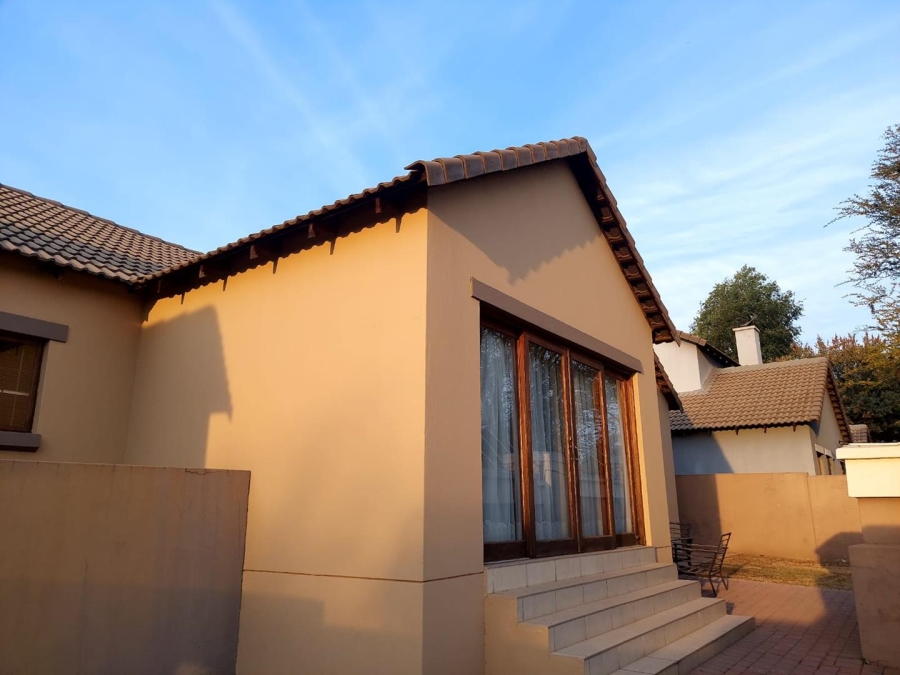 To Let 3 Bedroom Property for Rent in Olympus AH Gauteng