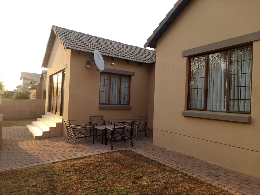 To Let 3 Bedroom Property for Rent in Olympus AH Gauteng