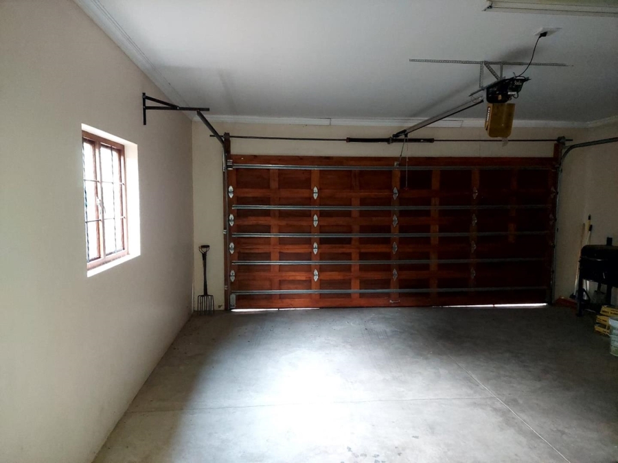 To Let 3 Bedroom Property for Rent in Olympus AH Gauteng