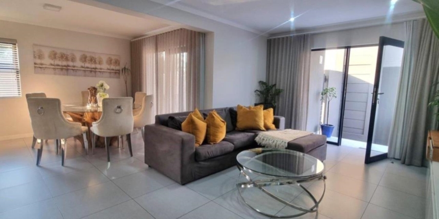 2 Bedroom Property for Sale in Equestria Gauteng