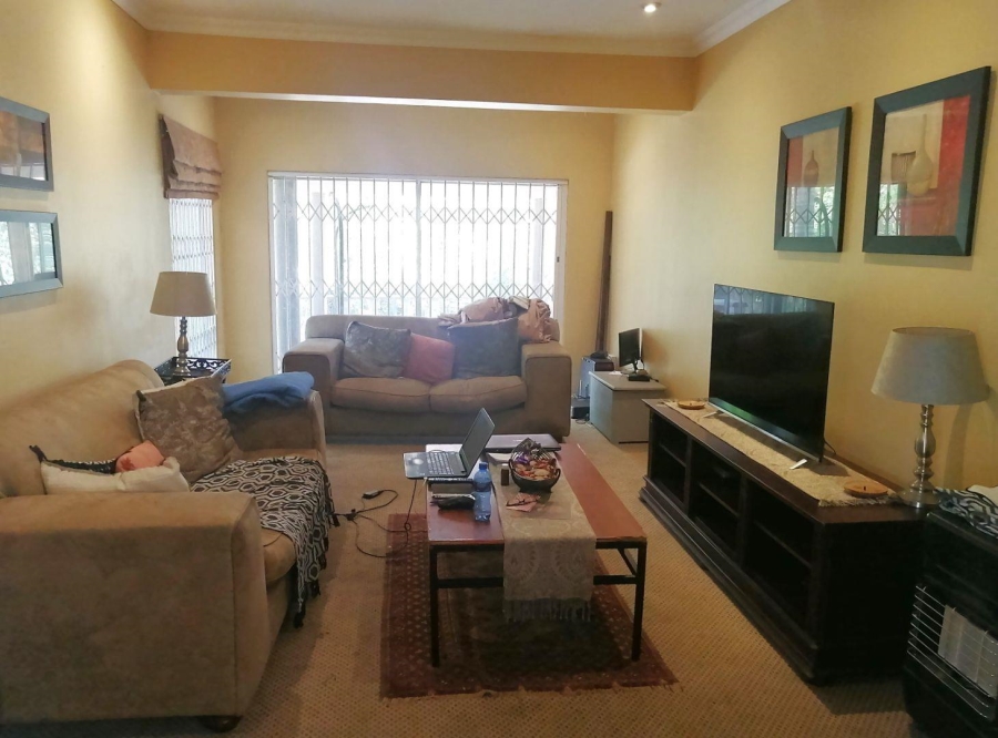 To Let 4 Bedroom Property for Rent in Morningside Manor Gauteng