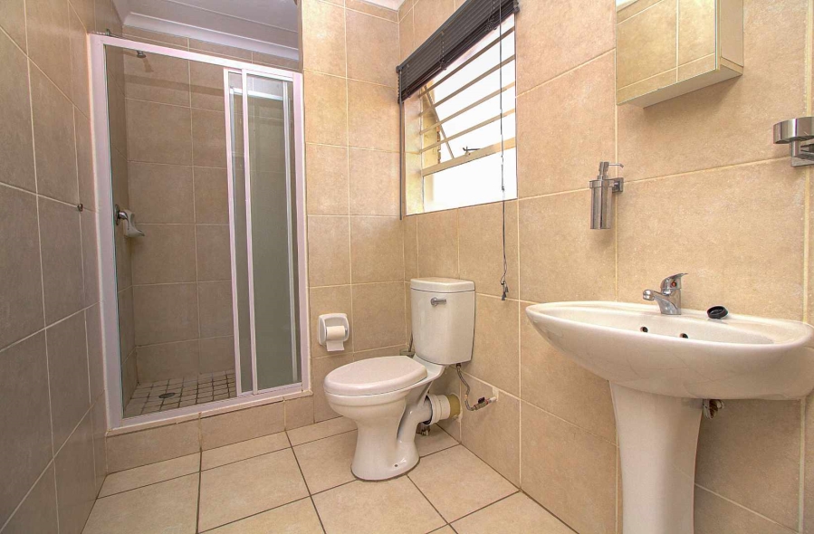 3 Bedroom Property for Sale in Wilgeheuwel Gauteng