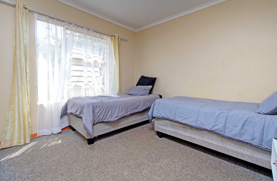 3 Bedroom Property for Sale in Wilgeheuwel Gauteng