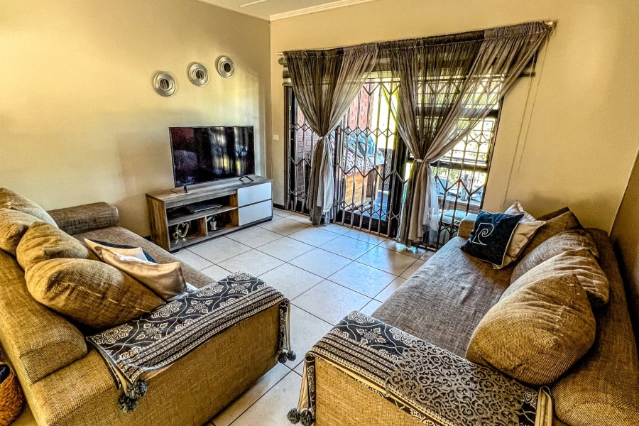 2 Bedroom Property for Sale in Glenvista Gauteng